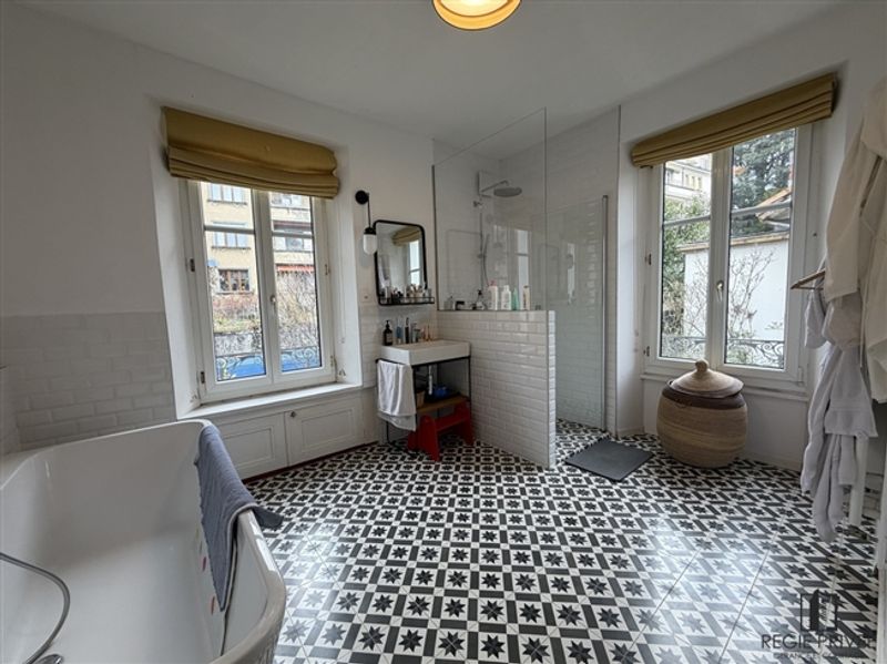 Wunderschönes möbliertes Triplex mit grossem Garten im Zentrum von Lausanne - 8
