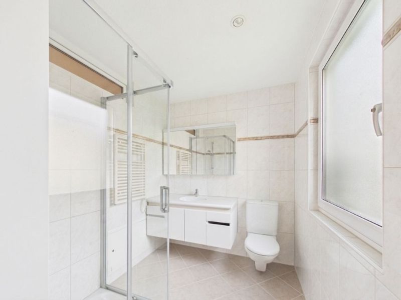 4.5-Zimmer-Wohnung mit grosser Terrasse in Winkel mieten - 11
