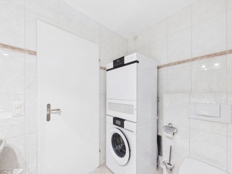 4.5-Zimmer-Wohnung mit grosser Terrasse in Winkel mieten - 12