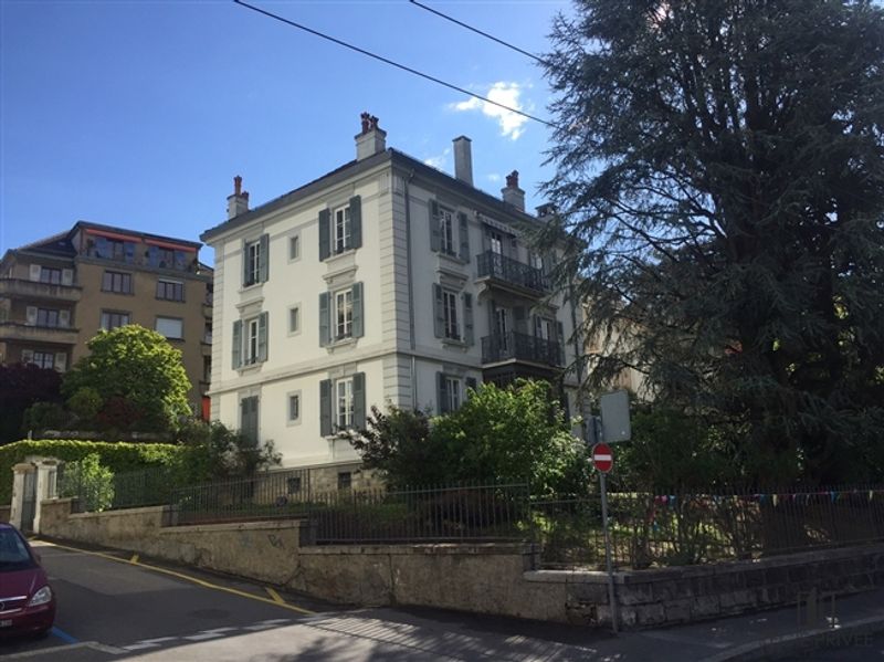 Wunderschönes möbliertes Triplex mit grossem Garten im Zentrum von Lausanne - 14