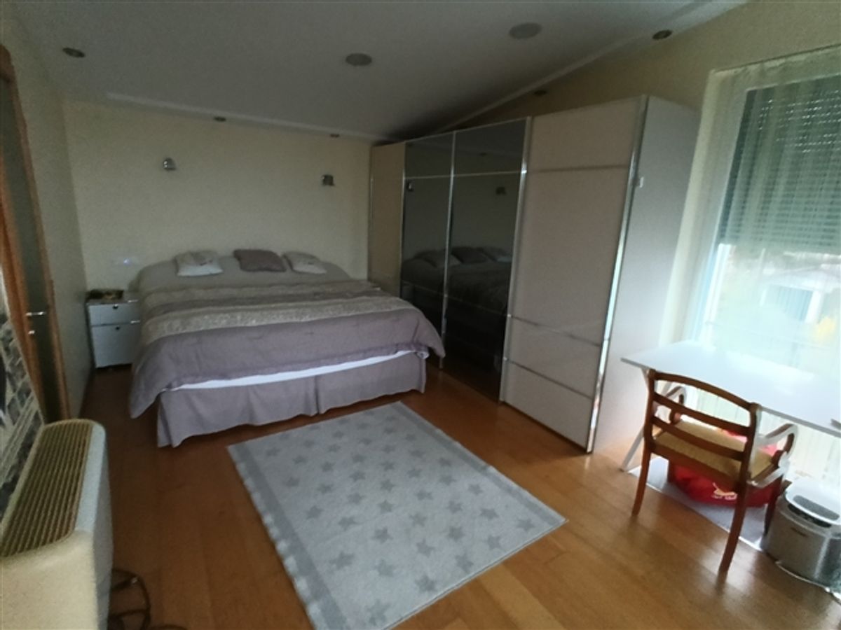 31/2-ZIMMER-HAUS IN LUTRY (VD), MÖBLIERT, BEFRISTET - 2