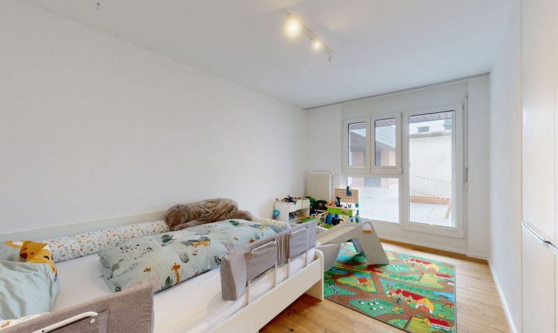 Exklusive 5.5-Zimmer-Wohnung an erhöhter Lage mit Weitsicht - 7