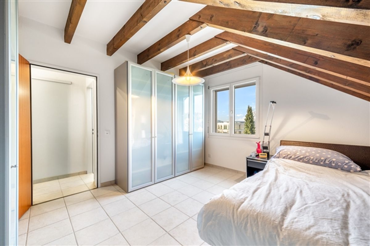 Gemütliche 4.5-Zimmer Dachwohnung mit viel Charme - 4