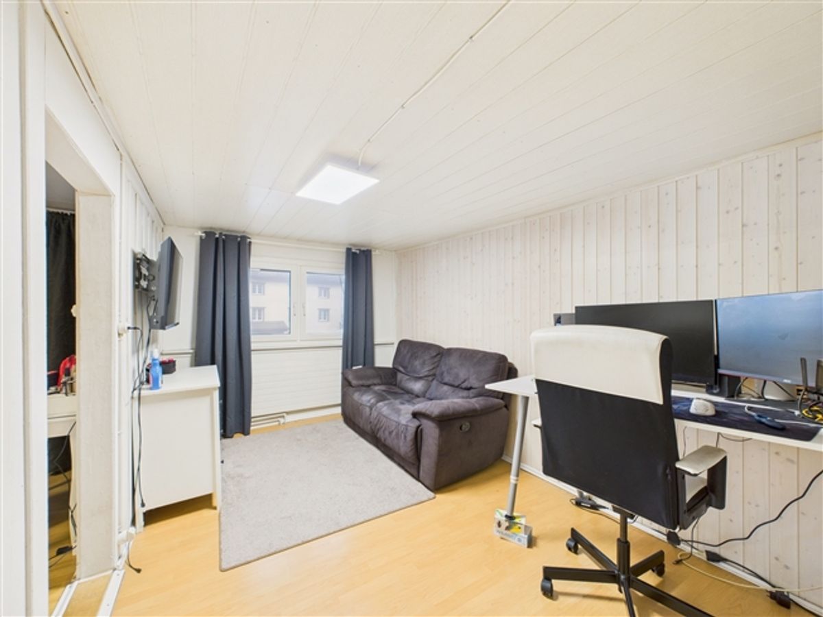 Charmantes 5.5-Zimmer-Reihenhaus mit viel Platz für die Familie - 6