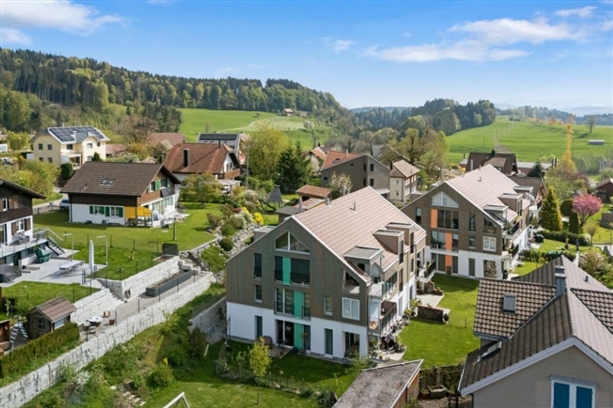 Moderne 4.5-Zimmerwohnung mit Alpenblick - 0