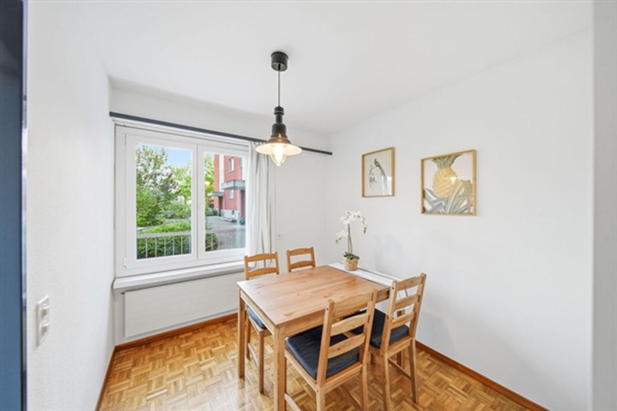 A1 LAGE IM PARTERRE - 2.5 ZIMMER WOHNUNG IN WÜRENLOS - 1