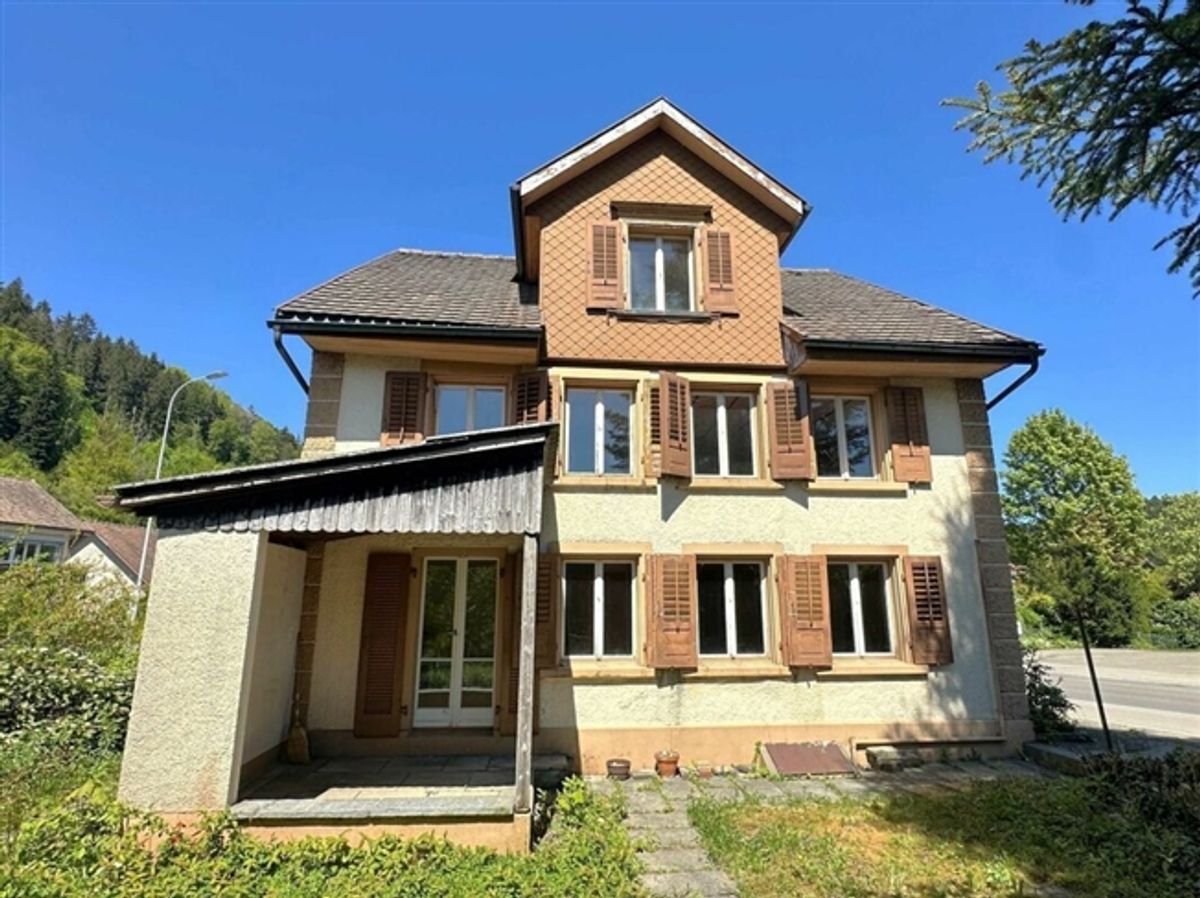 Historisches 6-Zimmer-Einfamilienhaus mit Ausbaupotenzial in Oberwangen - 1