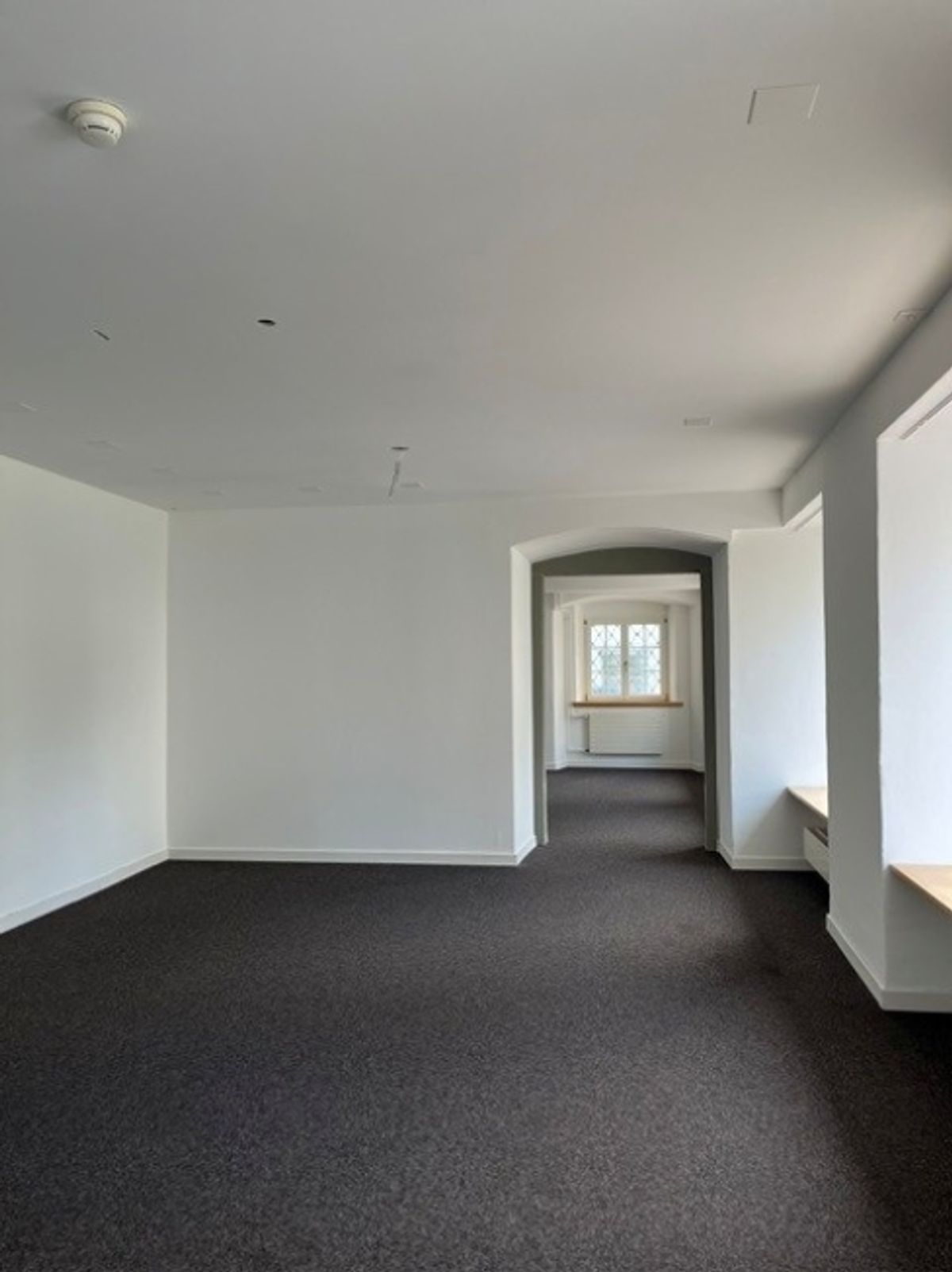 Ihr neues Ladenlokal im Herzen von Schwyz - 1