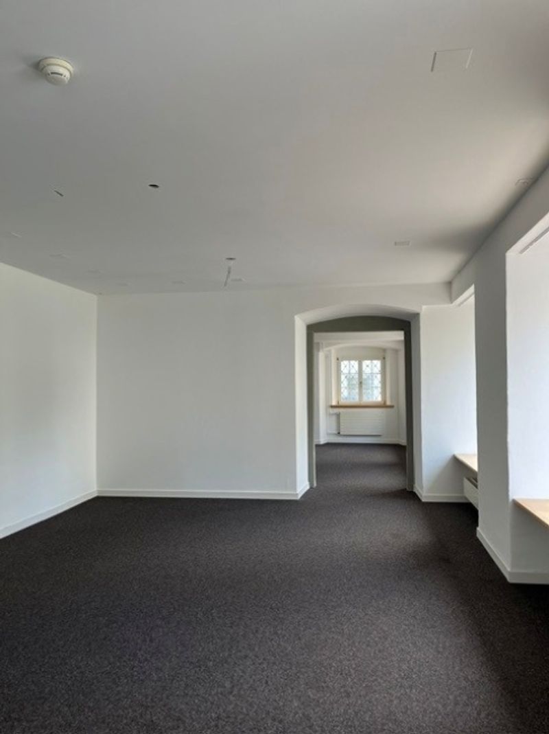 Ihr neues Ladenlokal im Herzen von Schwyz - 2