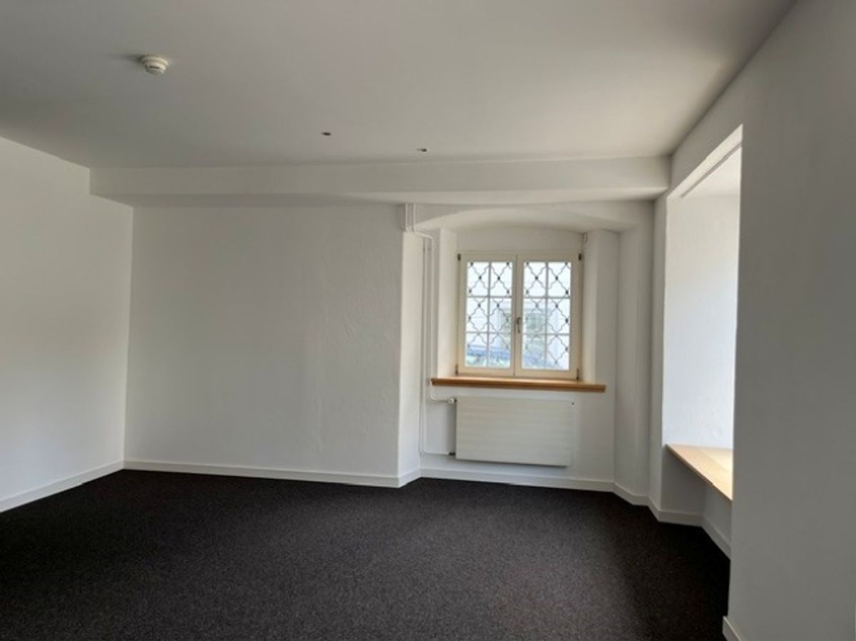 Ihr neues Ladenlokal im Herzen von Schwyz - 2