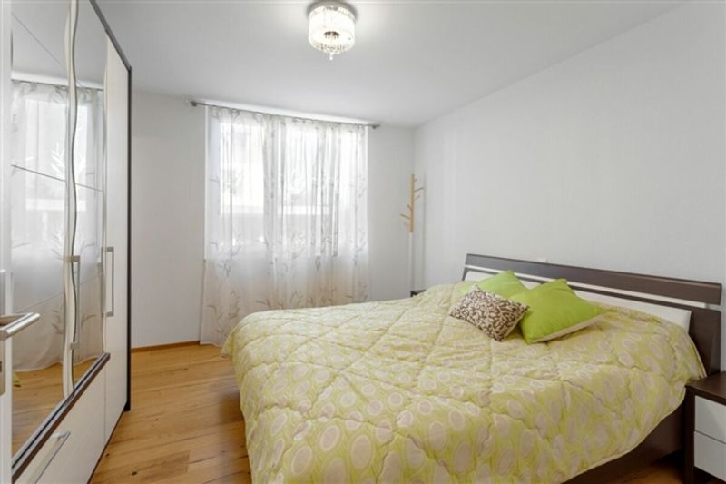 5.5-Zimmer-Gartenwohnung - modern, komfortabel und zum Wohlfühlen - 5