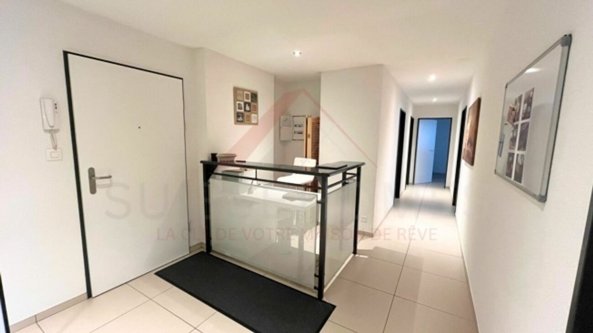 Opportunité rare à Courtételle - Local commercial Minergie de 157 m² - 2