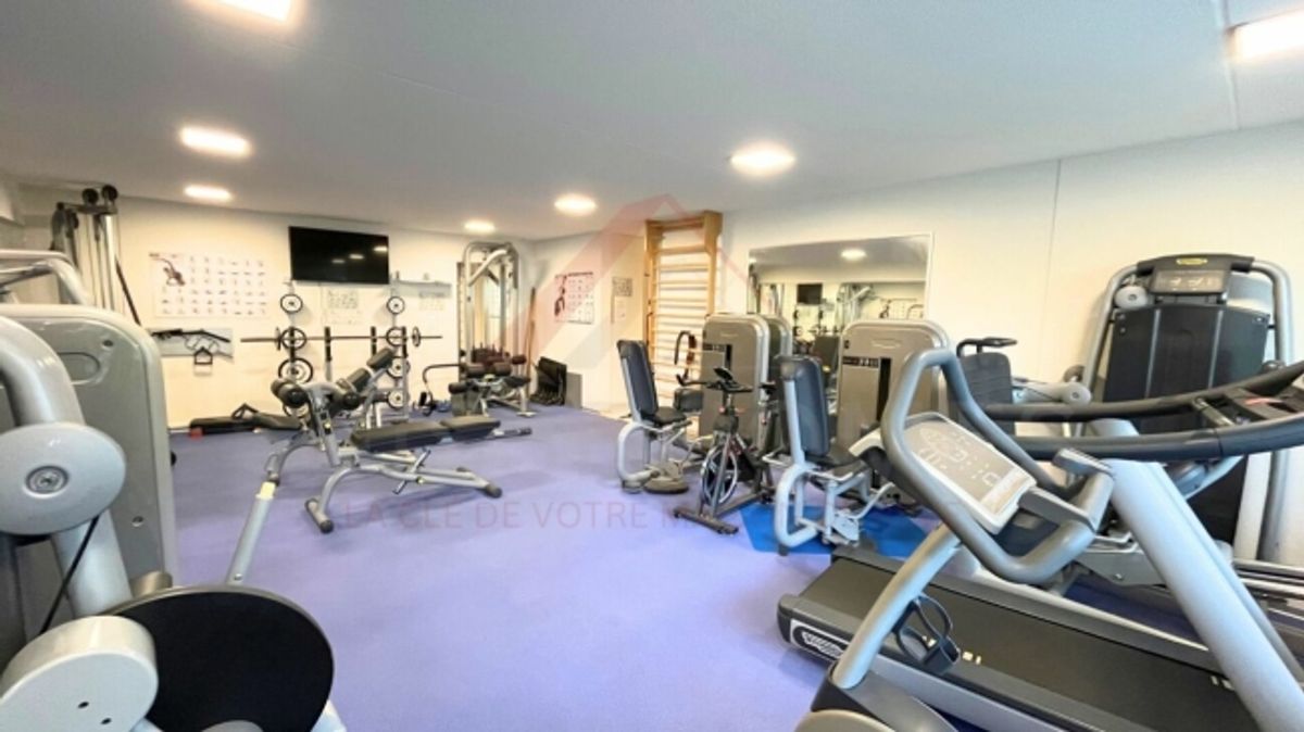 Opportunité rare à Courtételle - Local commercial Minergie de 157 m² - 5