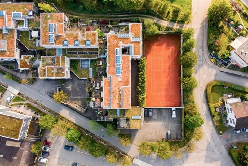 DOPPELTES POTENTIAL IM PARTERRE MIT 289 M² IN DER ATELIER 5-SIEDLUNG - 7