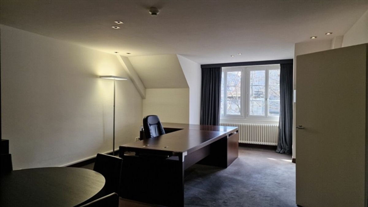 Belle surface administrative de 354m² au coeur de Lausanne Place Saint-François ! - 6