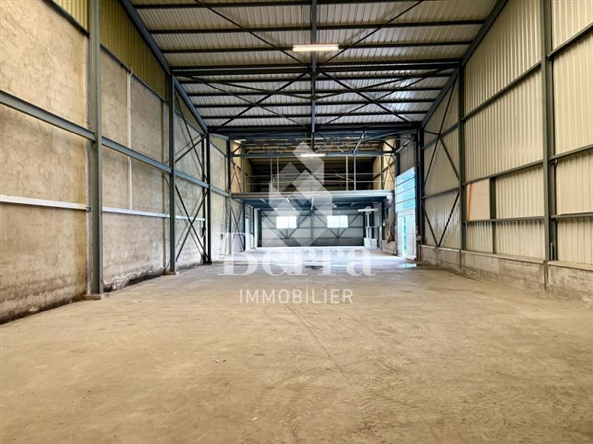 Lagerhalle zu vermieten in der Gewerbe- und Industriezone - 1