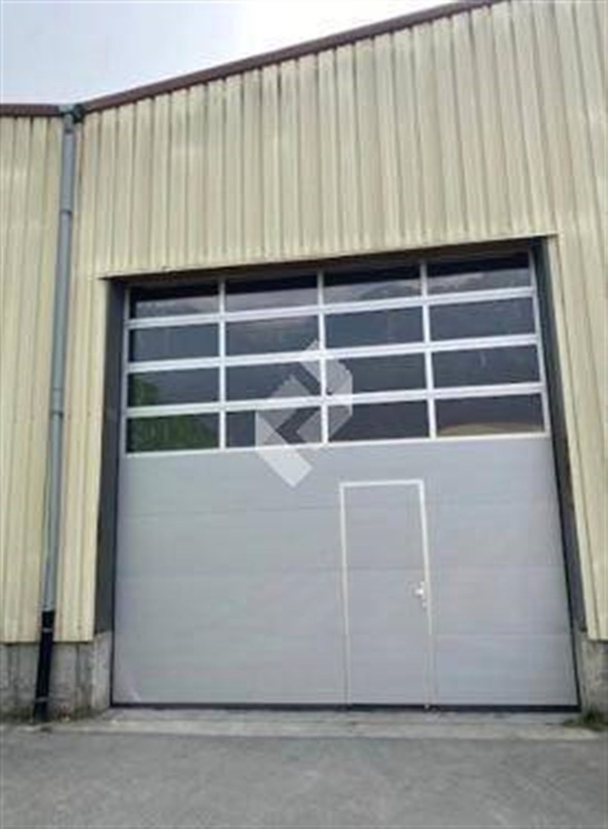 Lagerhalle zu vermieten in der Gewerbe- und Industriezone - 6
