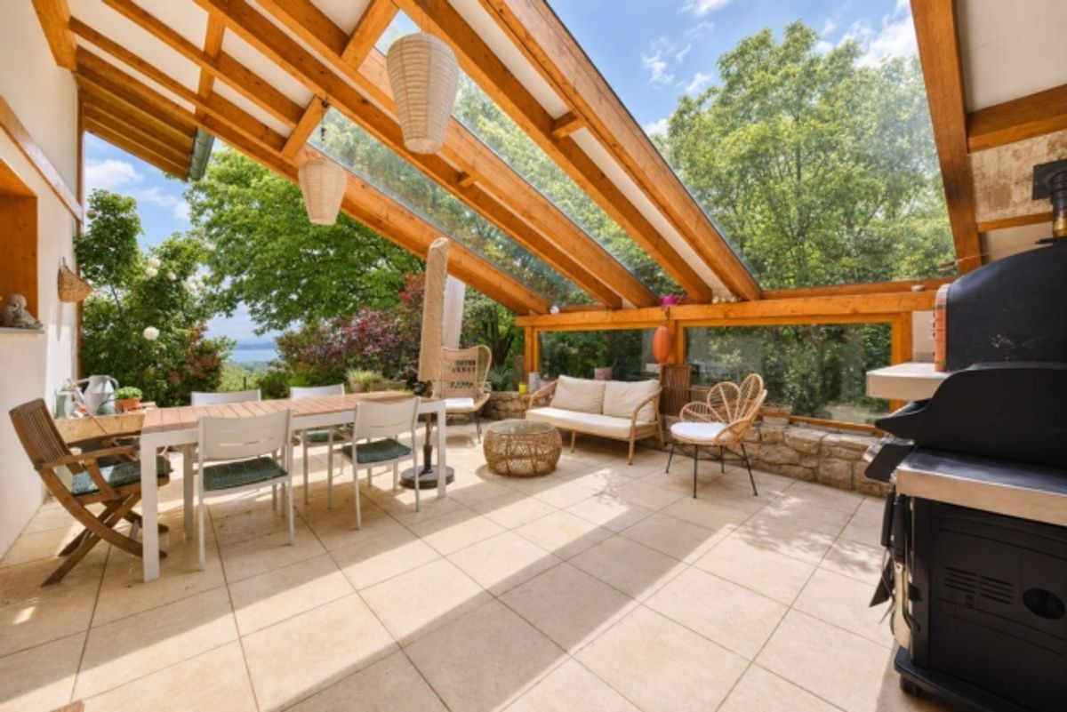 Maison familiale de 240 m² avec vue panoramique - 7