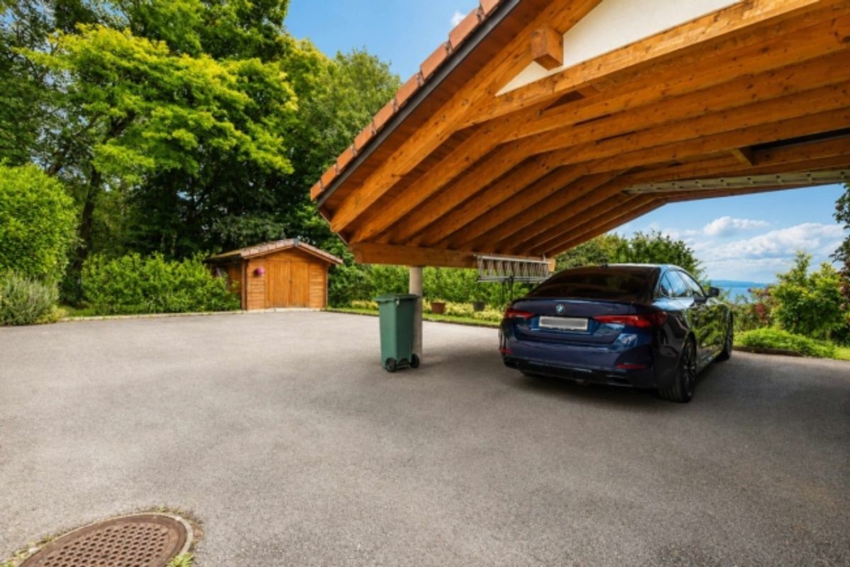 Maison familiale de 240 m² avec vue panoramique - 9
