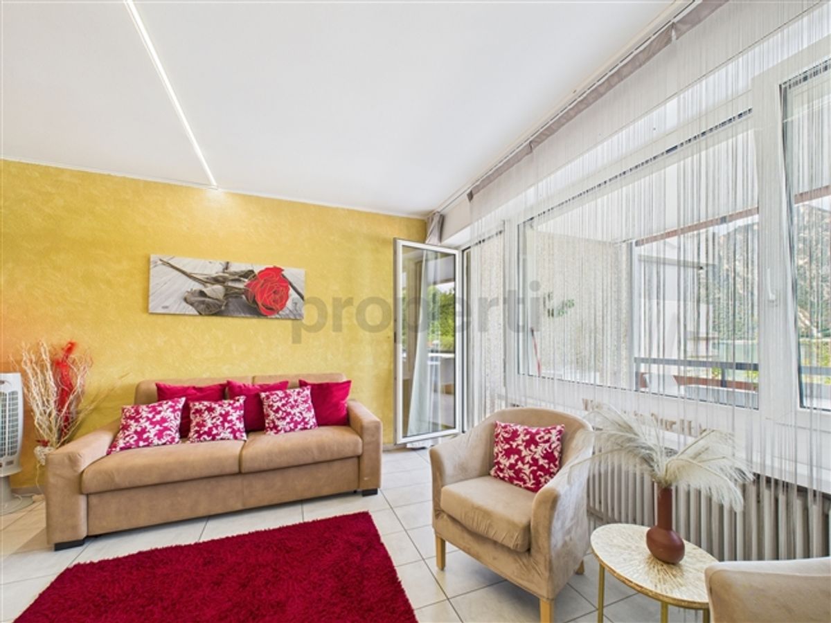Appartamento 2.5 locali con vista lago e piscina condominiale  ideale come residenza primaria, secondaria o investimento per affitti brevi - 3