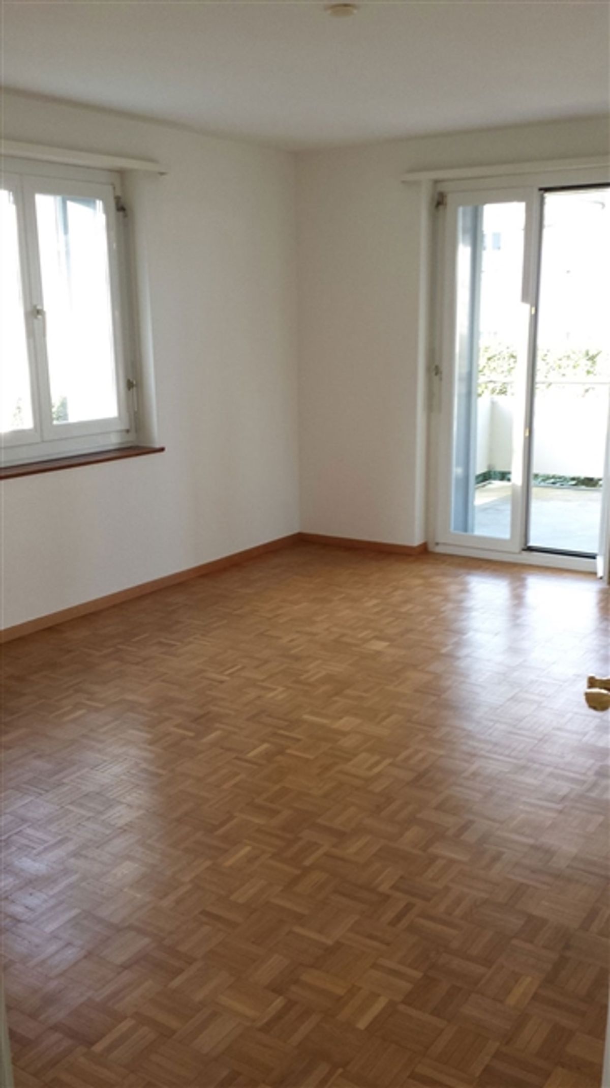 Helle Wohnung in grüner Umgebung - 2