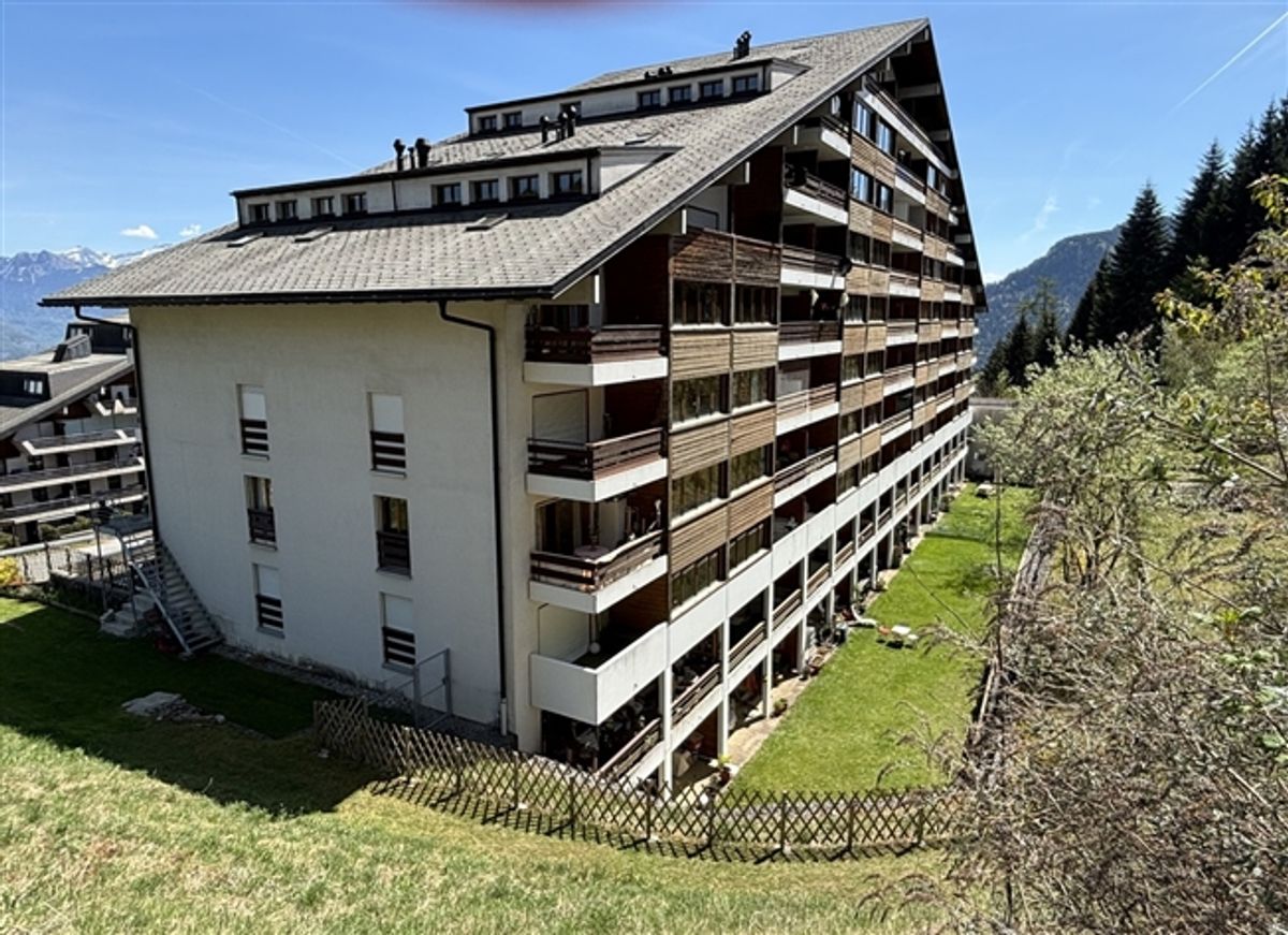 Charmantes 2.5-Zimmer-Apartment mit Gartenterrasse in Torgon - 0