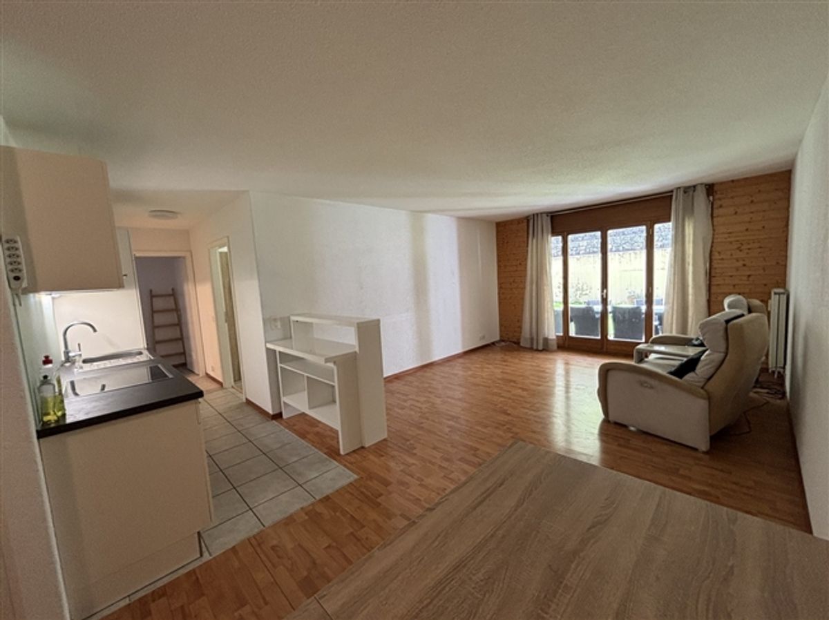 Charmantes 2.5-Zimmer-Apartment mit Gartenterrasse in Torgon - 2