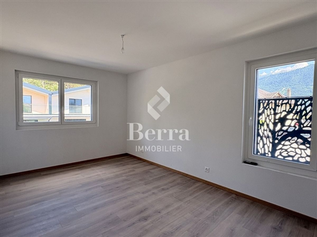 NEU!!! 3.5-ZIMMER-WOHNUNG! SOFORT VERFÜGBAR - 4