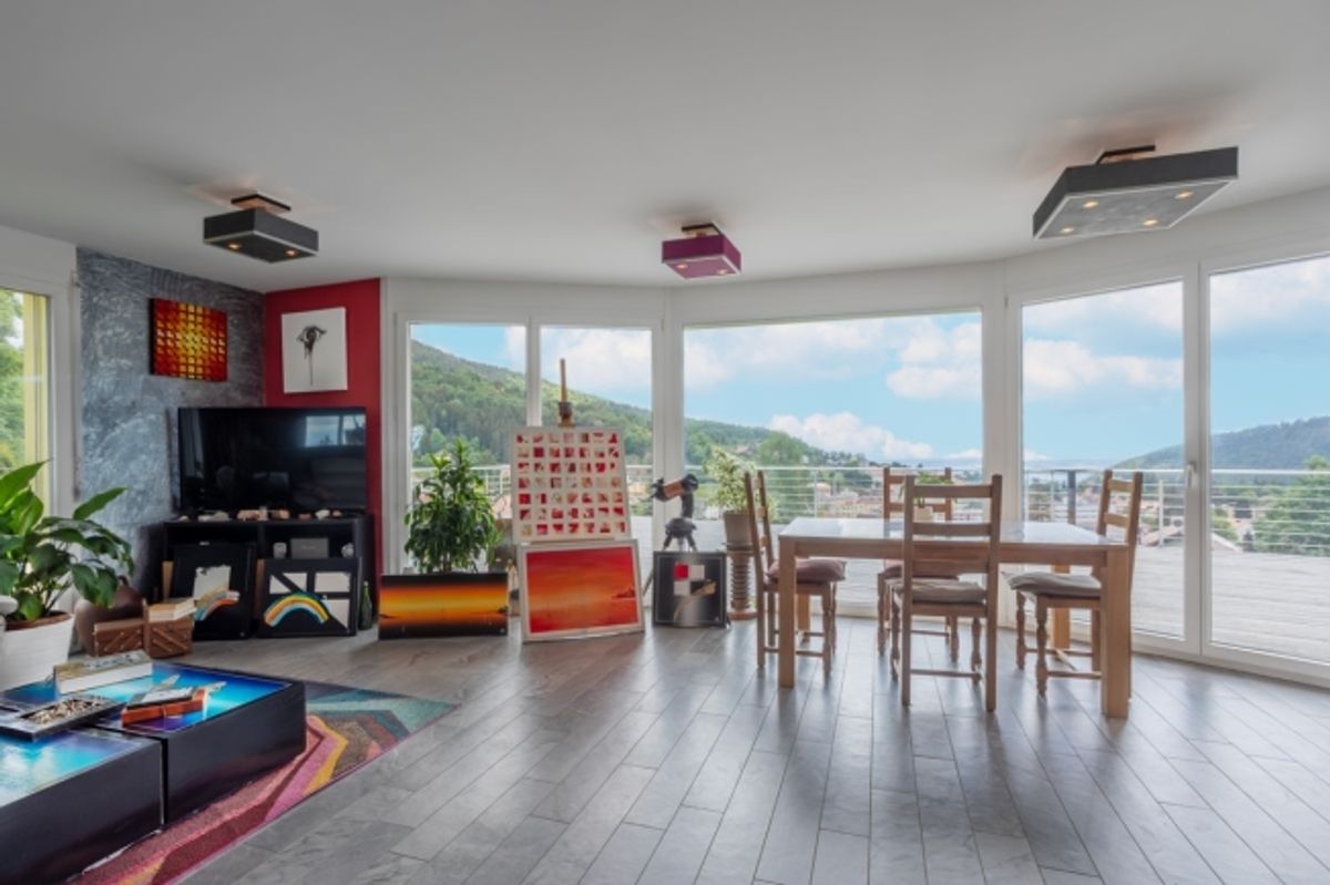 Villa de 5.5 pièces  Elégance contemporaine et panorama d'exception ! - 1