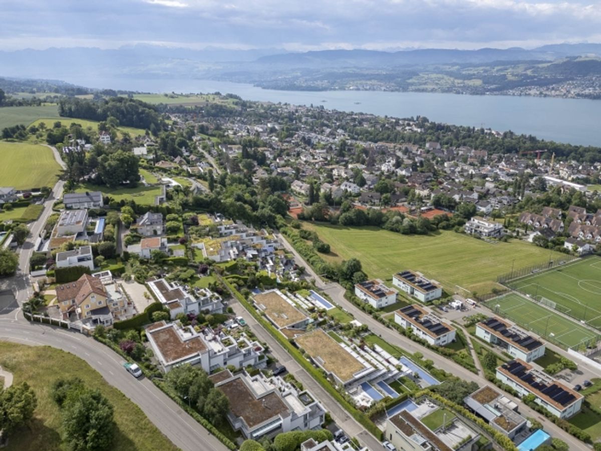 Exklusives Terrassenhaus mit traumhafter Seesicht - 0