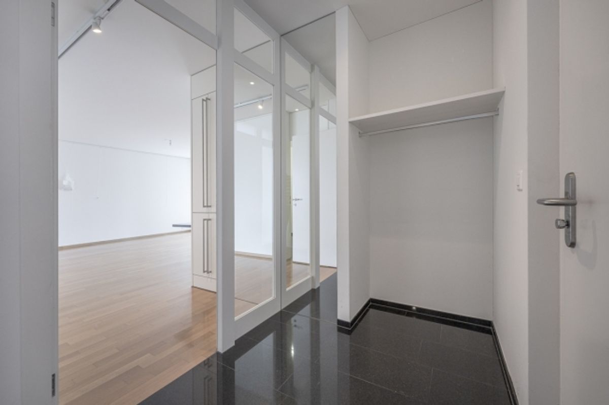 Exklusives Terrassenhaus mit traumhafter Seesicht - 2