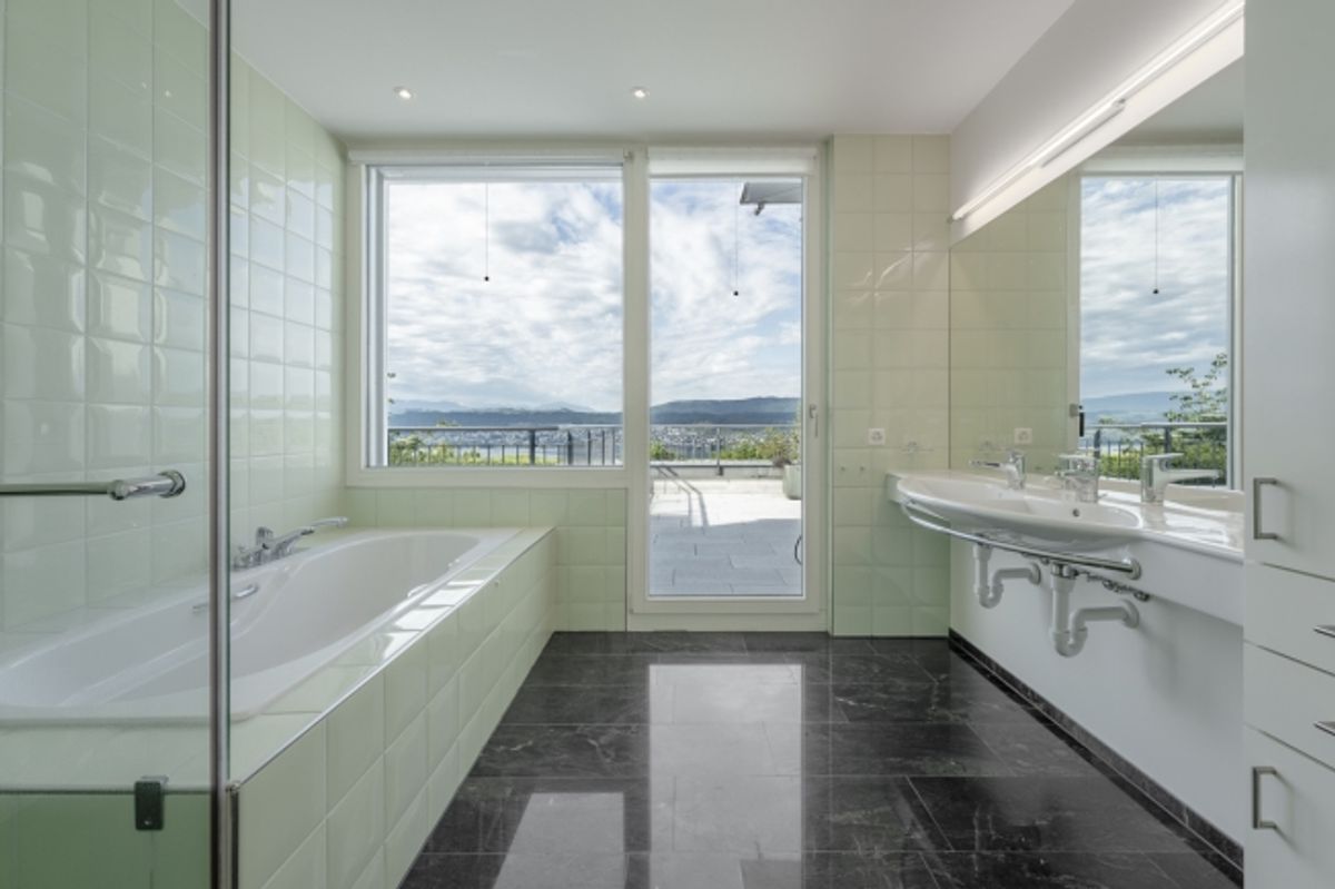 Exklusives Terrassenhaus mit traumhafter Seesicht - 10