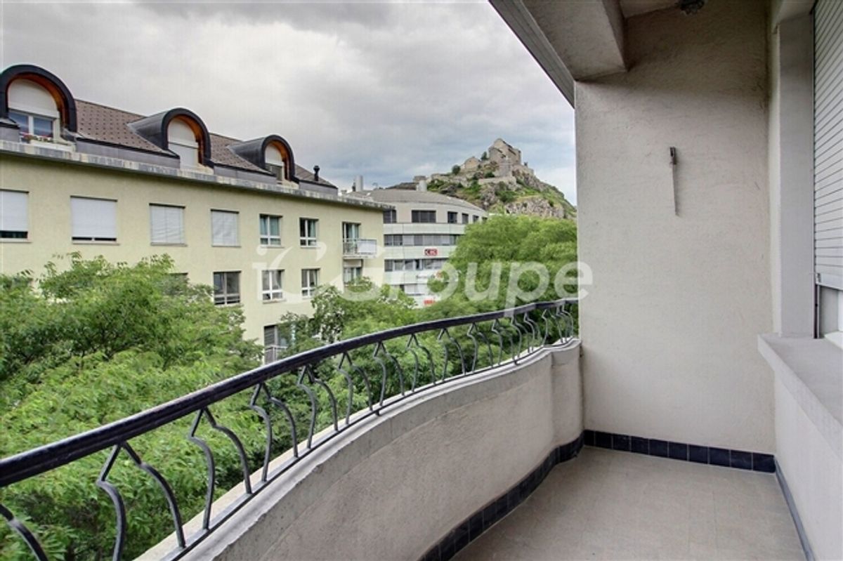 Renoviertes 3.5-Zimmer-Apartment im Stadtzentrum von Sitten zu vermieten - 4