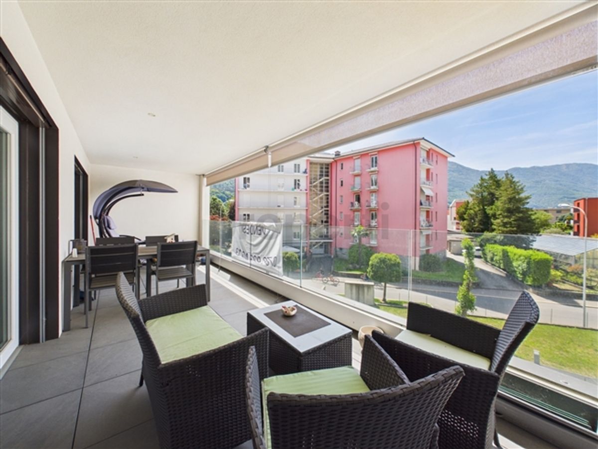 Moderno 3.5 locali con grande terrazza, Giubiasco - 1
