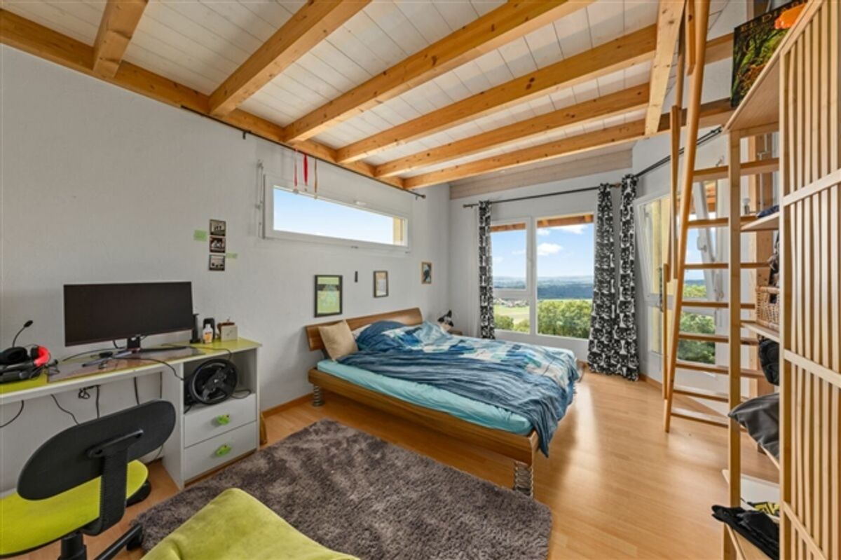 Prächtige Villa mit 7,5 Zimmern, vom Architekten entworfen, 7 Minuten von Grandson entfernt - 5