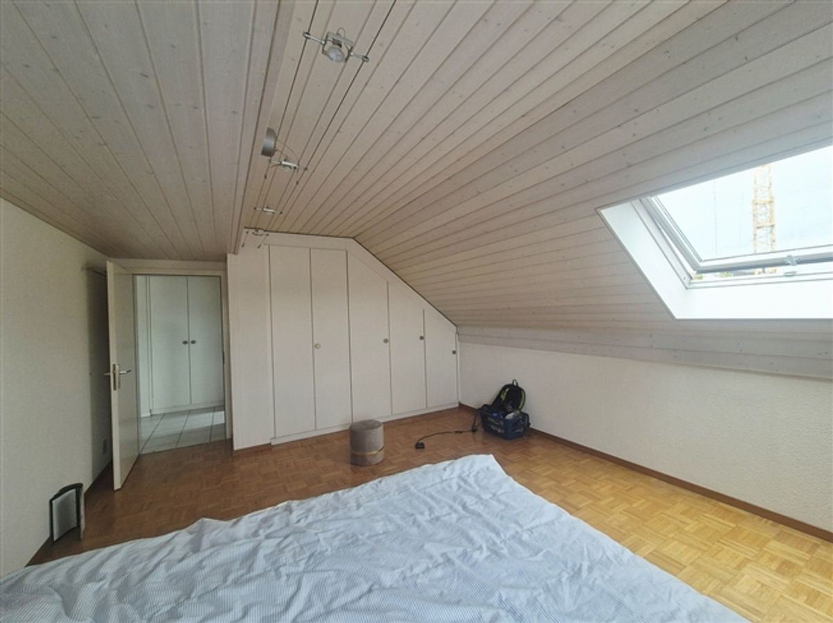 CHÂBLES / 2,5 Zimmer + Mezzanin mit Seeblick - 7
