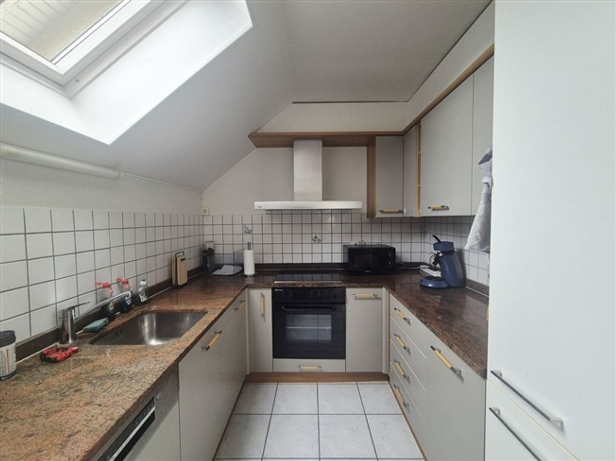 CHÂBLES / 2,5 Zimmer + Mezzanin mit Seeblick - 2