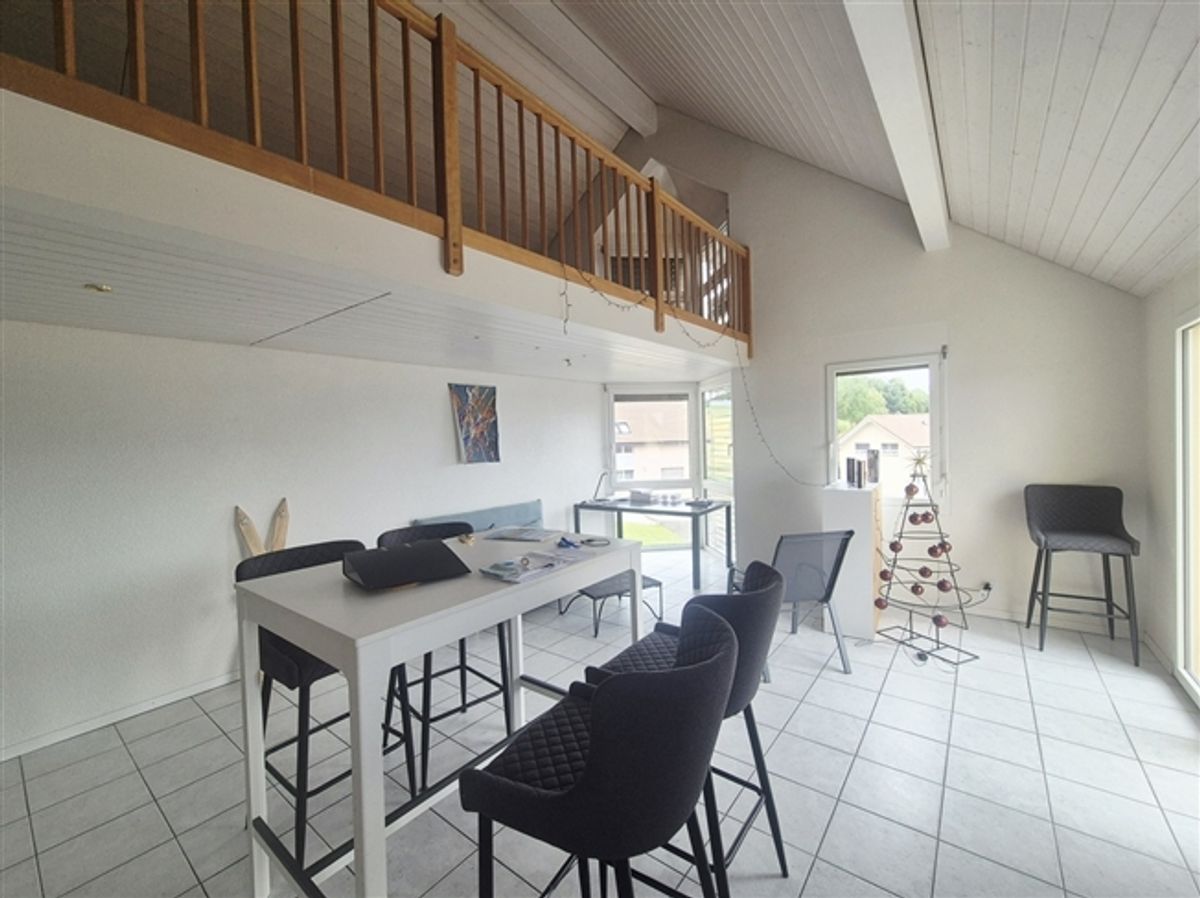 CHÂBLES / 2,5 Zimmer + Mezzanin mit Seeblick - 5