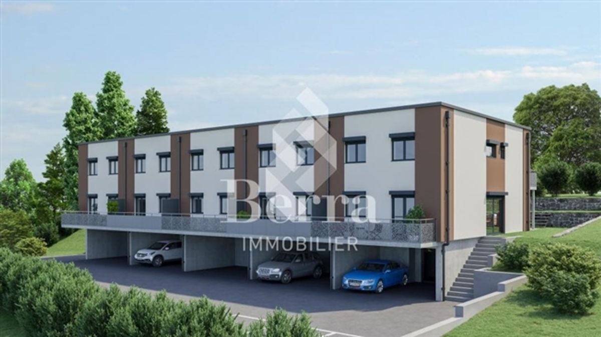 Geräumige, angrenzende Villa auf 3 Ebenen mit 5,5 Zimmern - 2