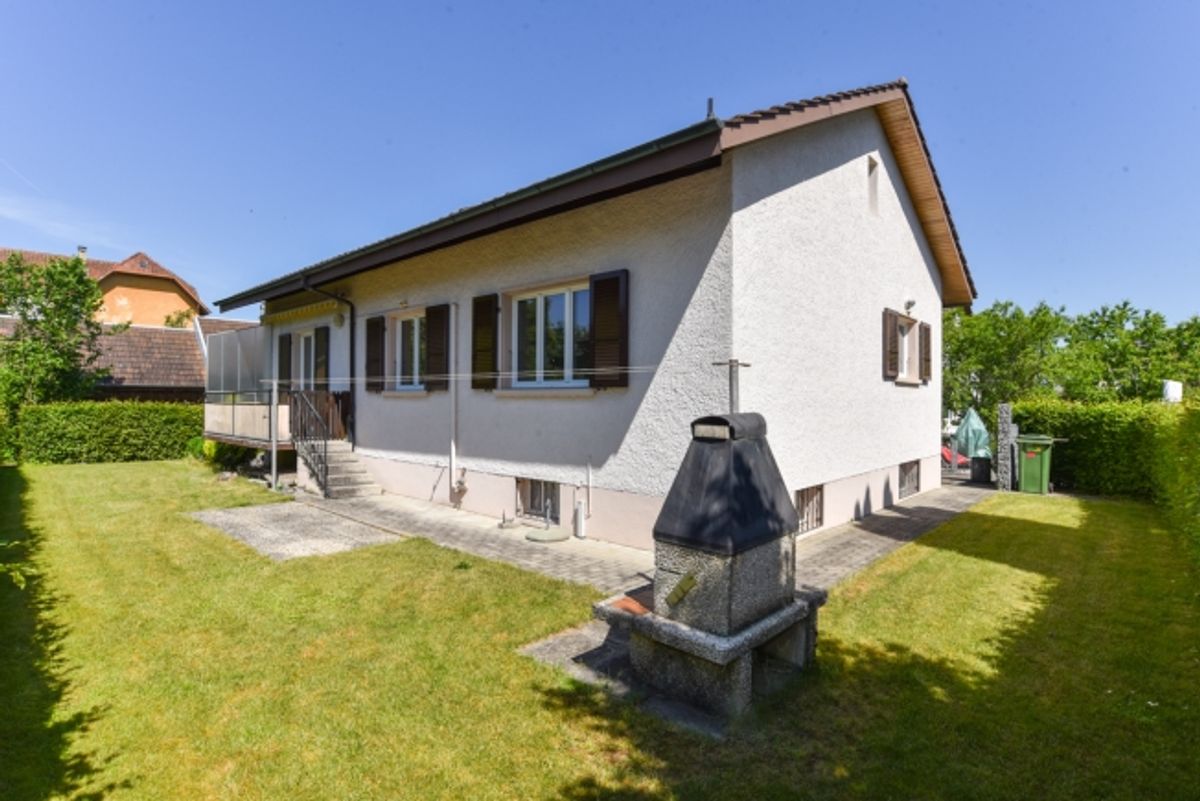 Freistehendes Haus mit Potential an ruhiger Lage - 5