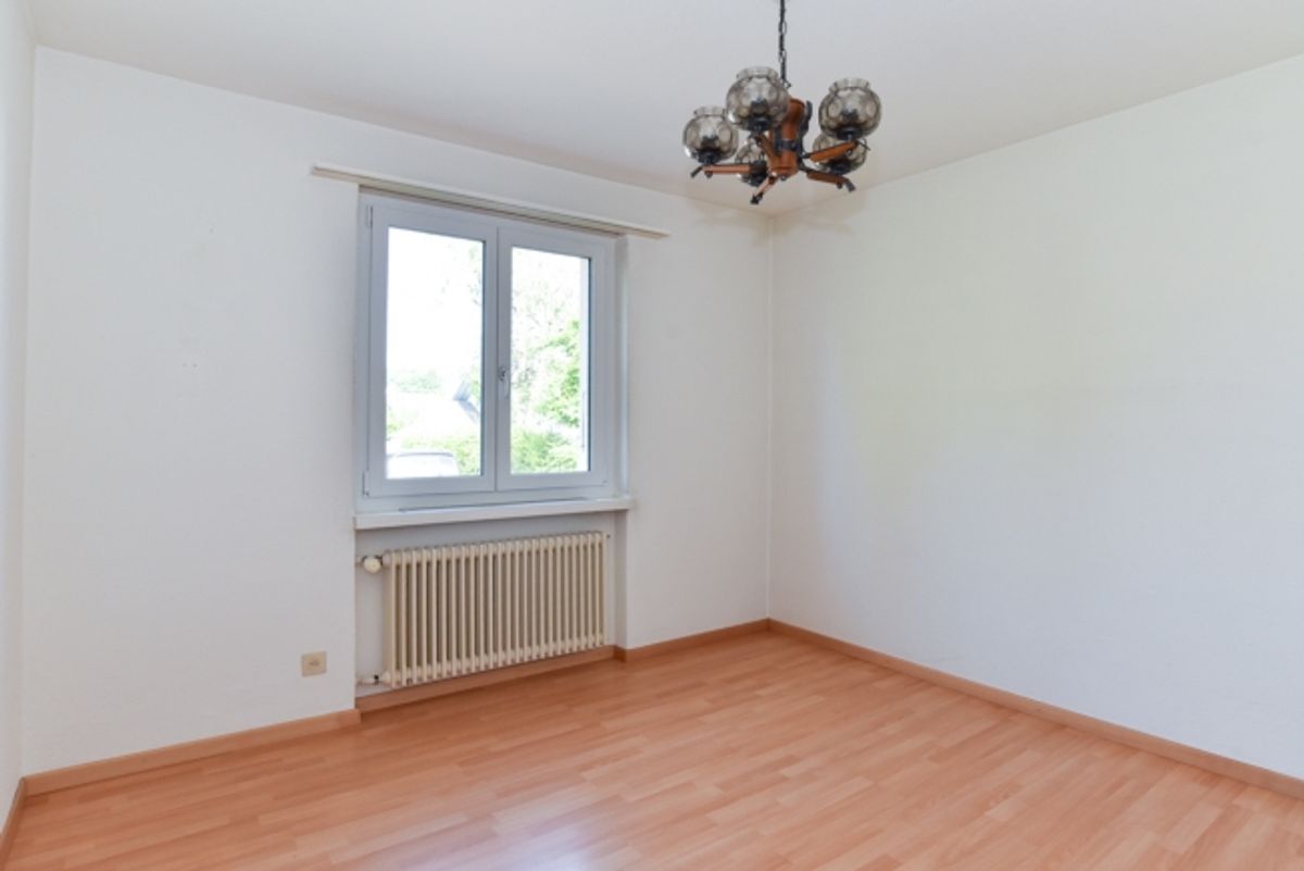 Freistehendes Haus mit Potential an ruhiger Lage - 6