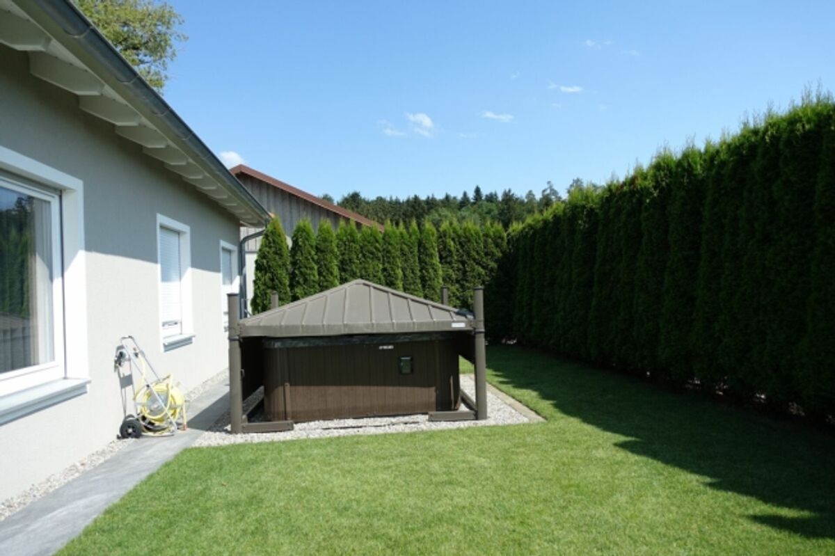 Reitsportimmobilie mit Haus und Reithalle - 14
