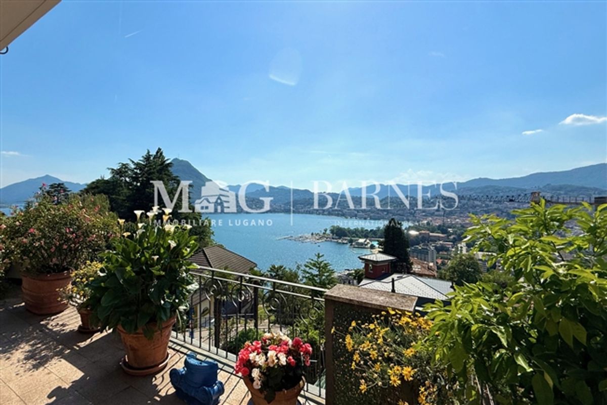 3.5 Zimmer Vintage-Eleganz mit Panoramaterrasse am Luganersee - 0