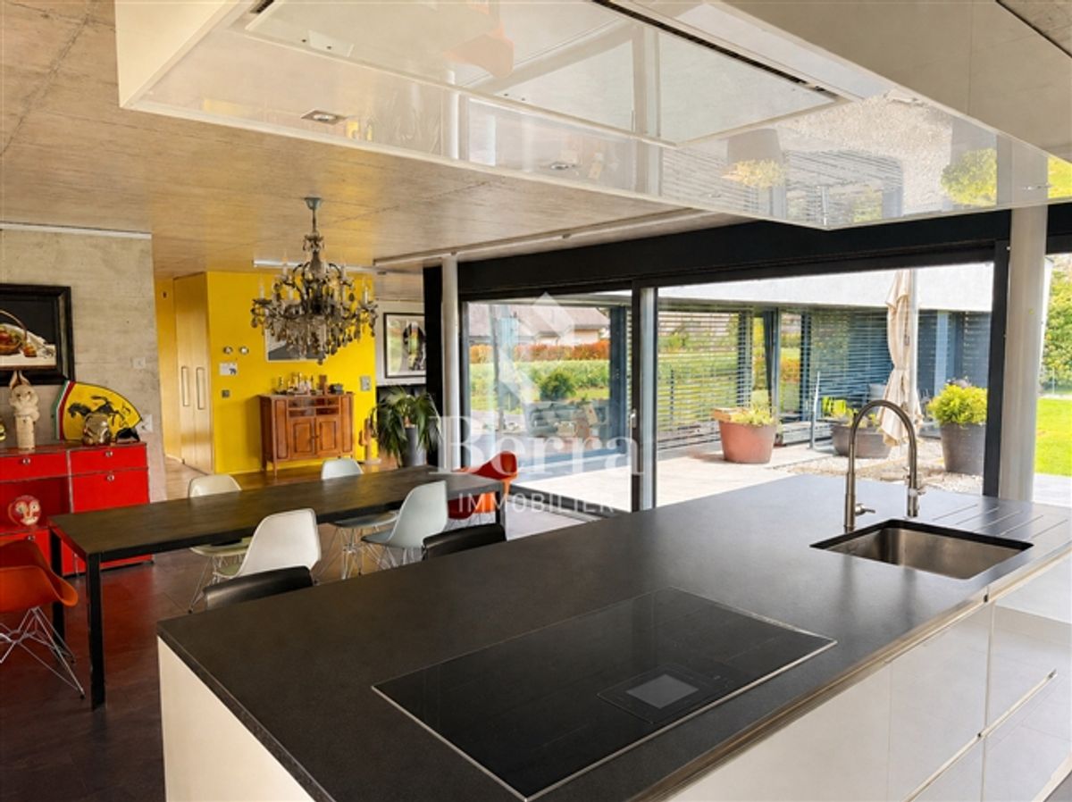 Ausgezeichnete moderne Architektenvilla – 300 m² Wohnfläche auf einem 2 388 m² grossen Grundstück - 10