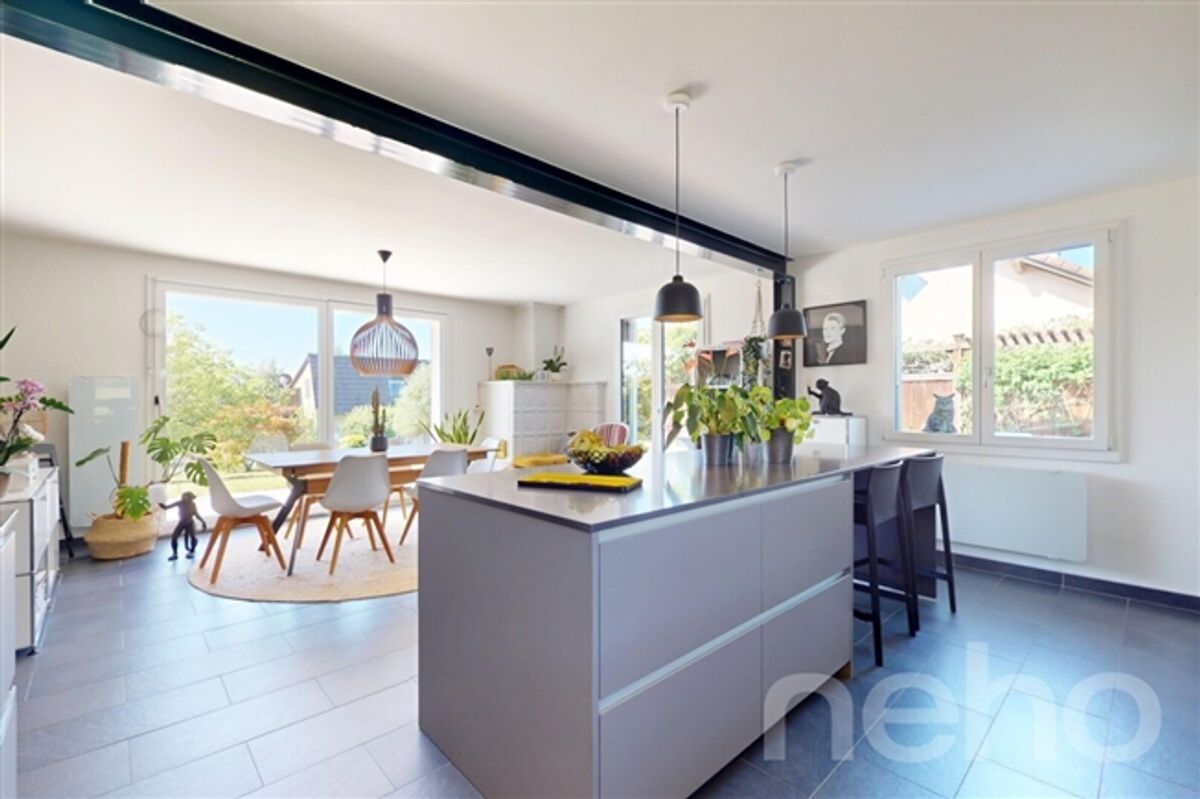 Wunderschöne 6,5-Zimmer-Familienvilla wurde sorgfältig renoviert - 2