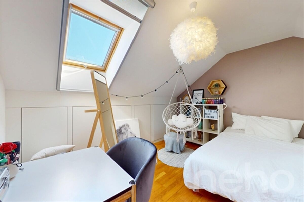 Wunderschöne 6,5-Zimmer-Familienvilla wurde sorgfältig renoviert - 6