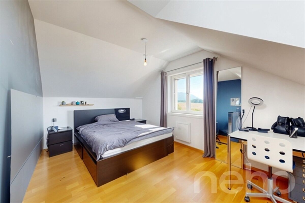 Wunderschöne 6,5-Zimmer-Familienvilla wurde sorgfältig renoviert - 7