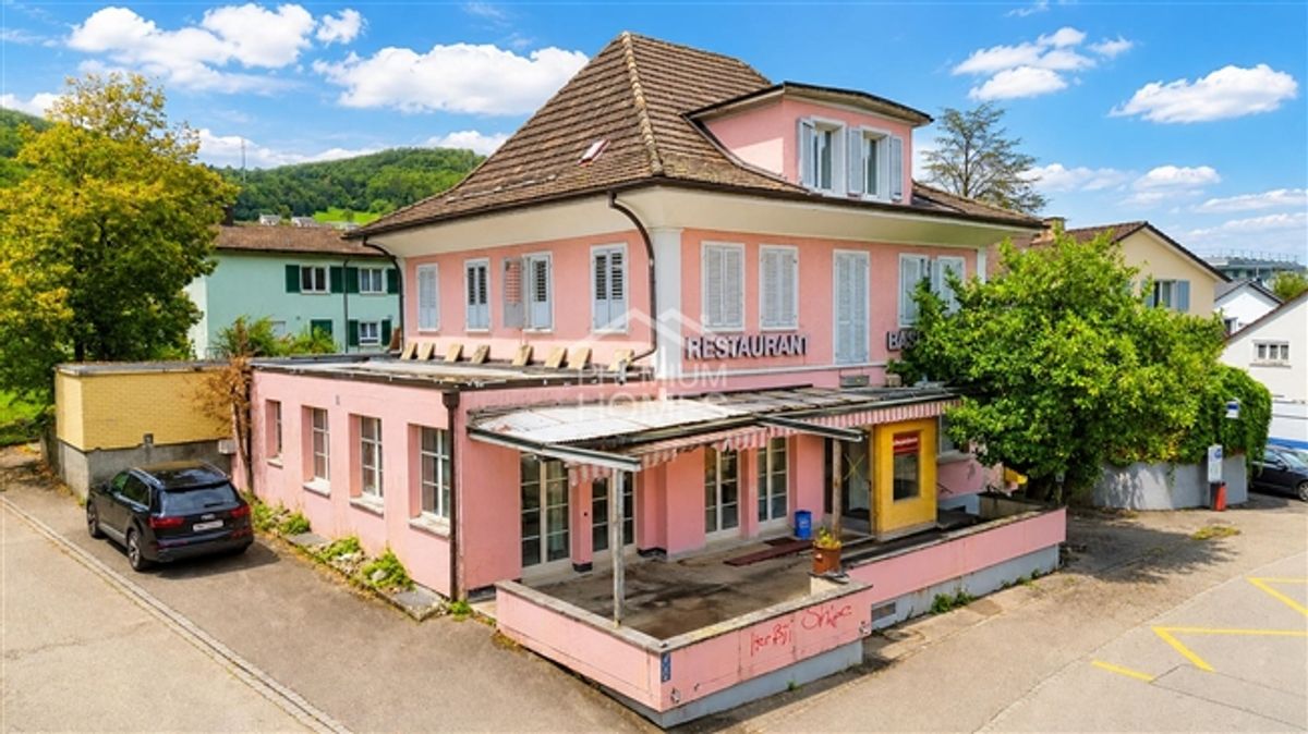 Attraktive Gewerbefläche mit hoher Sichtbarkeit - 0