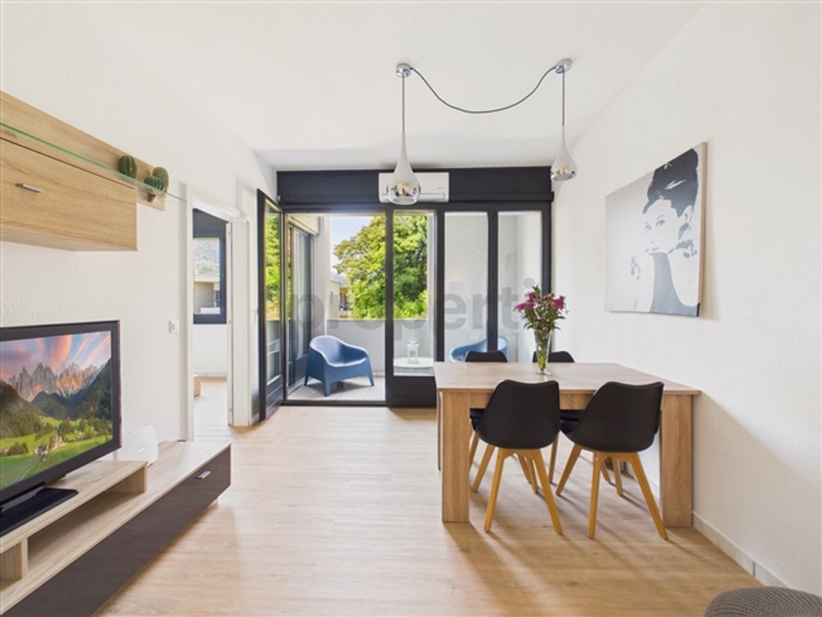 Elegante 3.5 locali stepped-flat con balcone, Lugano - 0