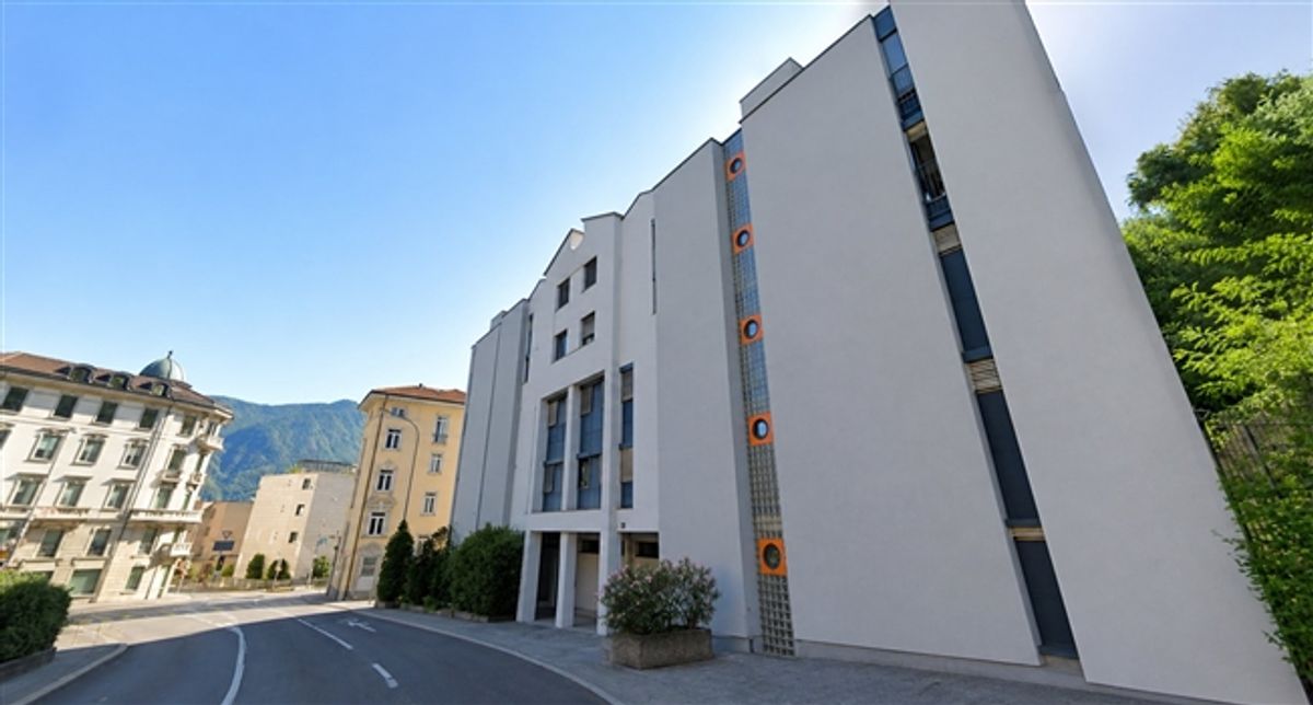 Elegante 3.5 locali stepped-flat con balcone, Lugano - 9